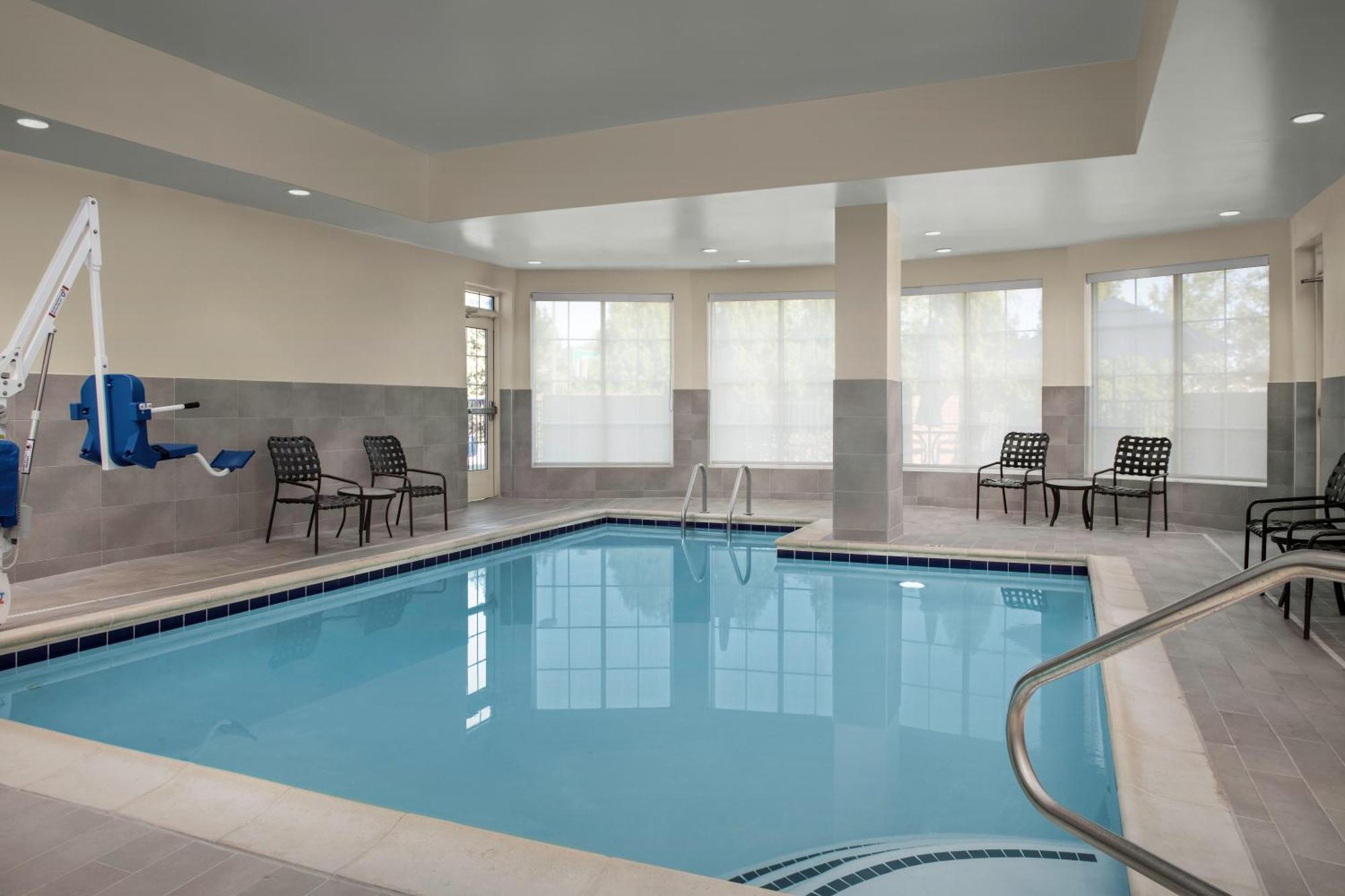 Hilton Garden Inn Fredericksburg Zewnętrze zdjęcie