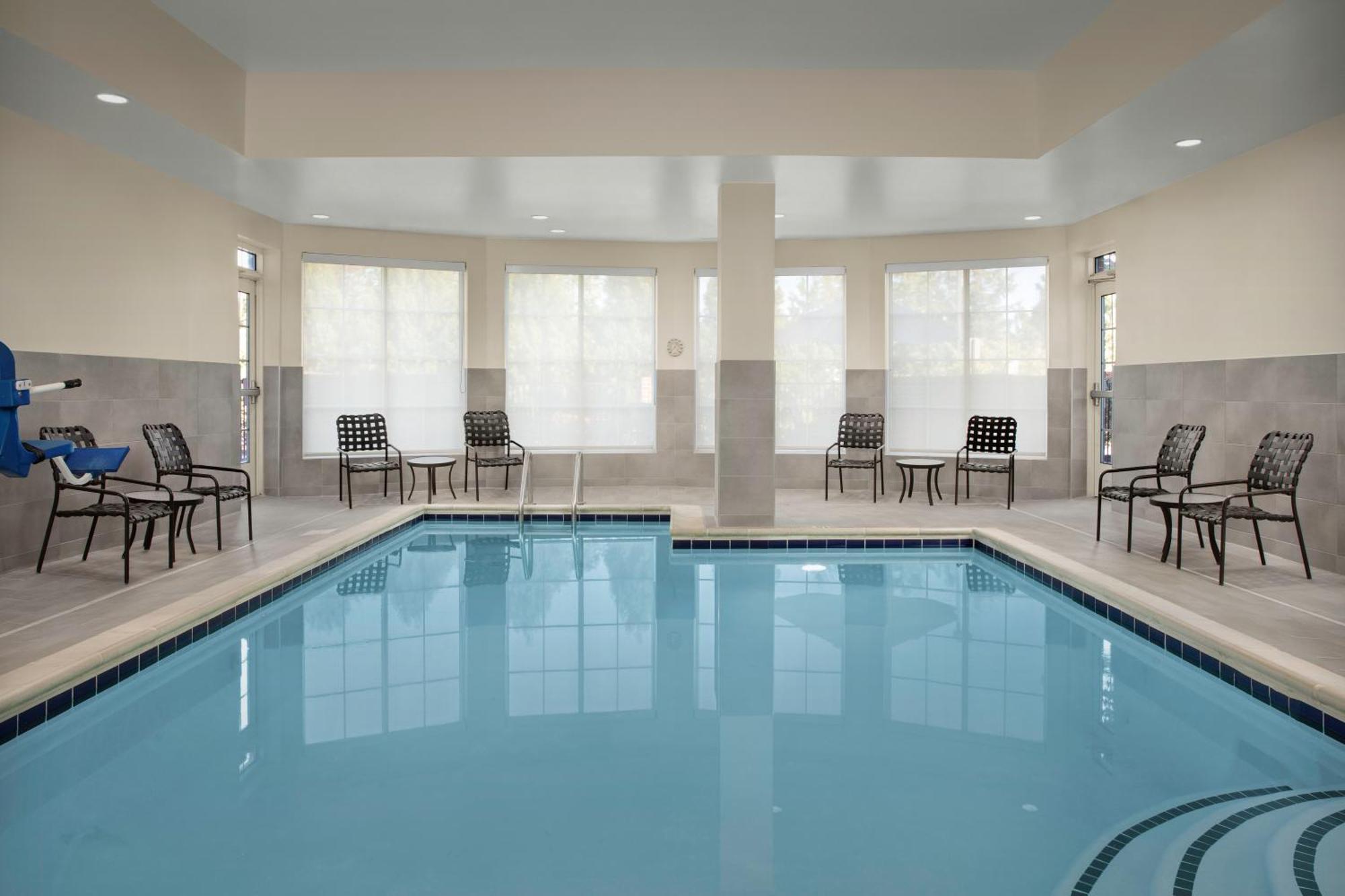 Hilton Garden Inn Fredericksburg Zewnętrze zdjęcie